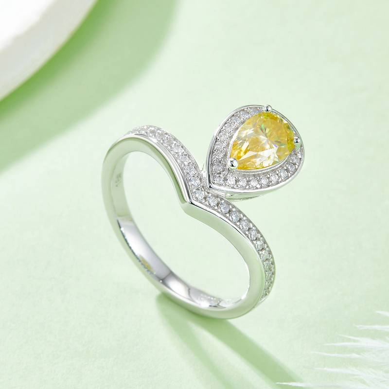 V字虎边水滴S925银镀白金彩色MoissaniteWomen's Ring1ctD级